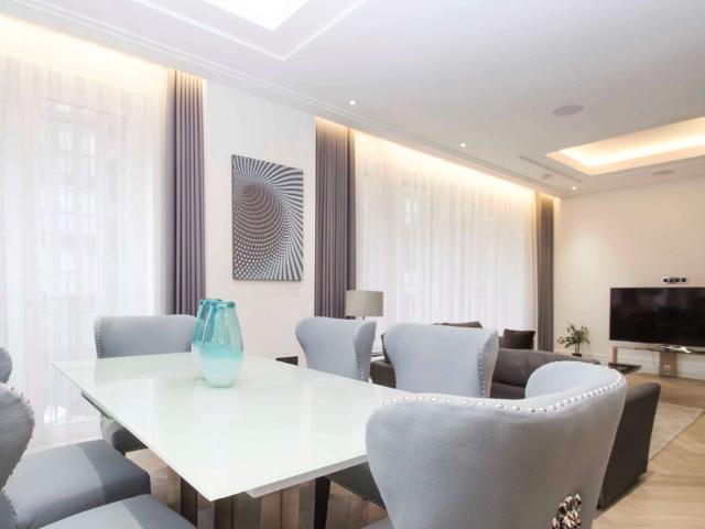 Drake House, London SW1P, 3 bed flat to rent, £7,800 pcm | PrimeLocation