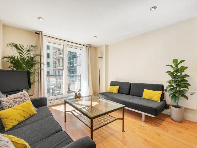 Drake House, St Georges Wharf, Vauxhall SW8, 2 bed flat to rent, £3,300 pcm | PrimeLocation