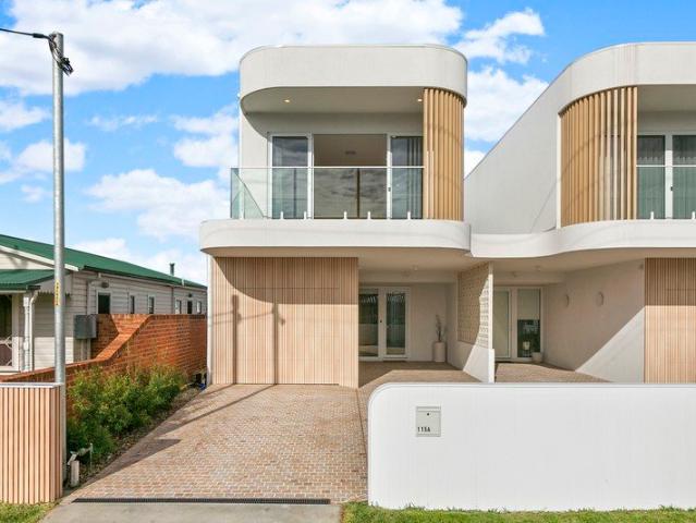 Dramatic new designer family home