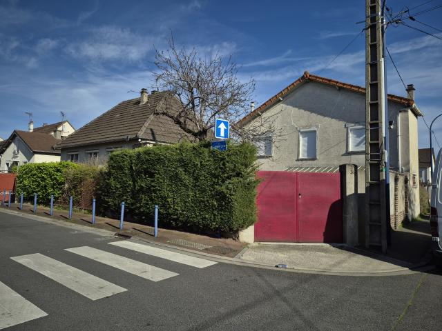 DRANCY 2 maisons sur même terrain