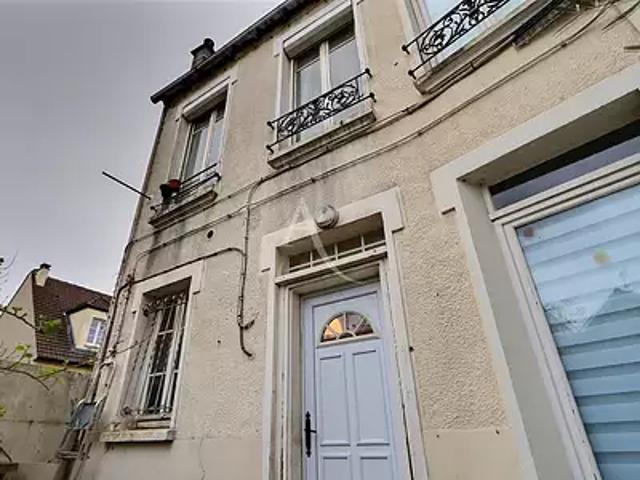 Drancy 93700 Achat / Vente appartement 2 pièces t2 au dernier étage terrasse