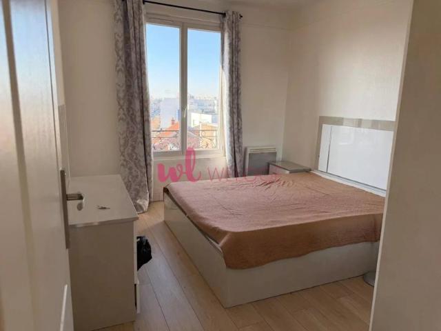 DRANCY – Centre ville | 2 pièces 33 m² | Immeuble en briques rouges