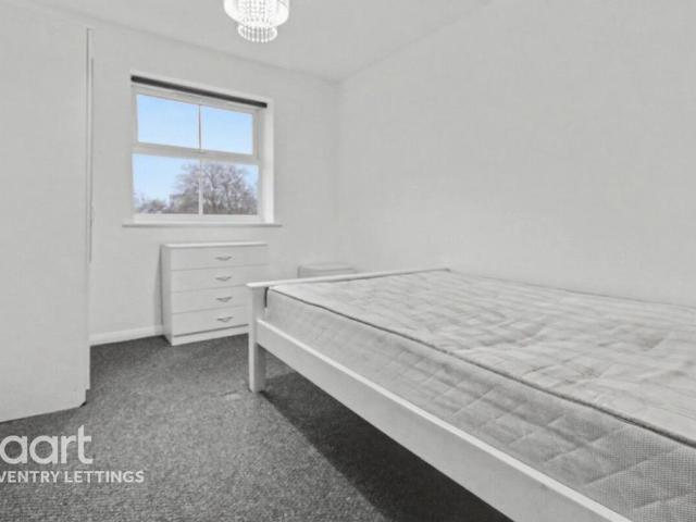 Drapers Fields, COVENTRY 1 bed apartment to rent £850 pcm £196 pw