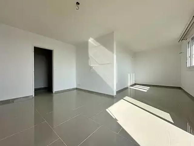 Dreux 28100 Achat / Vente appartement 4 pièces t4 au dernier étage