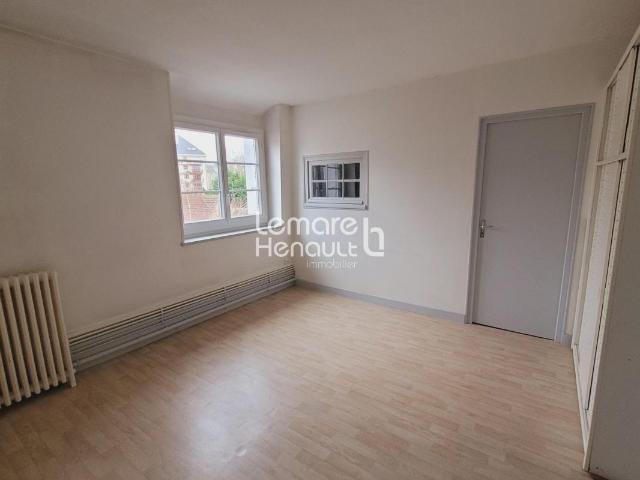 Dreux centre appartement F3 de 79m² avec Pk