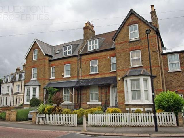 Drewstead Road, Streatham SW16, 1 bed flat to rent, £1,775 pcm | PrimeLocation