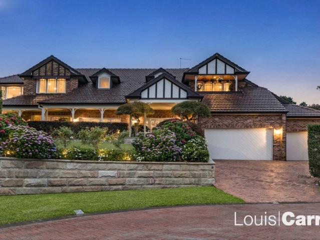 Dream Home: Multi Generational Family Living with Pool & Tennis Court, easy access to Bus Stop & Metro