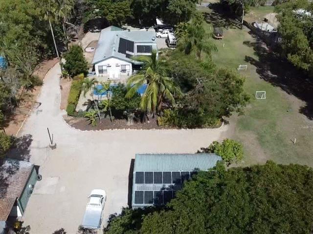 Dream Home Awaits: Stunning House for Sale on large block in Kelso