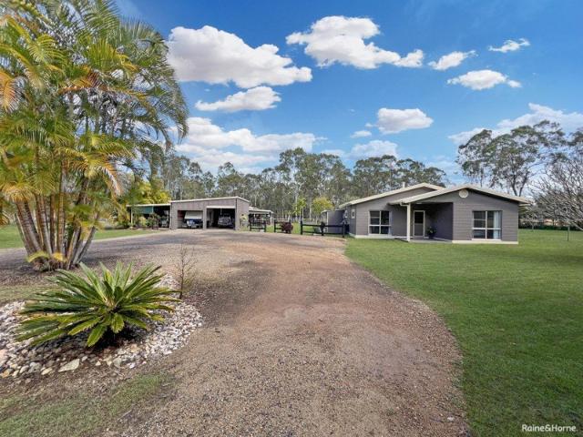 Dream Lifestyle Acreage with Exceptional Sheds and Entertaining Space