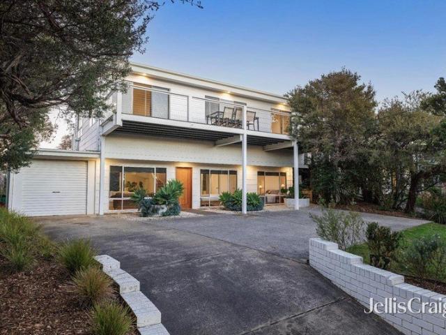 Dream peninsula seachange with panoramic views