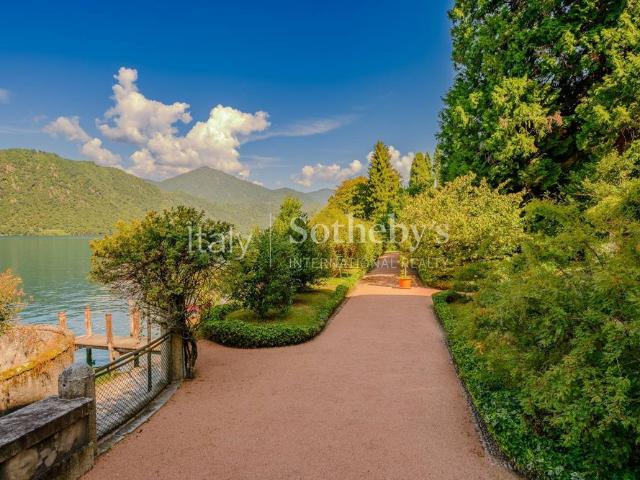 Dream place on Lake Orta