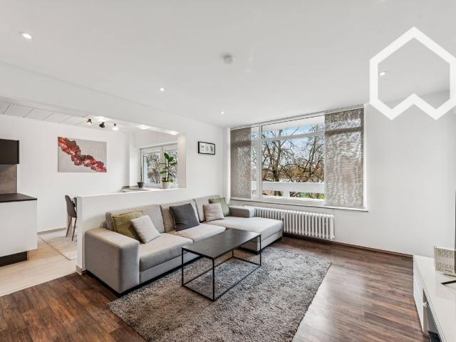Dreamlike 2.5 room apartment with a view of the Rhine in the green Poller Wiesen Koln Amsterdam Apartments for Rent