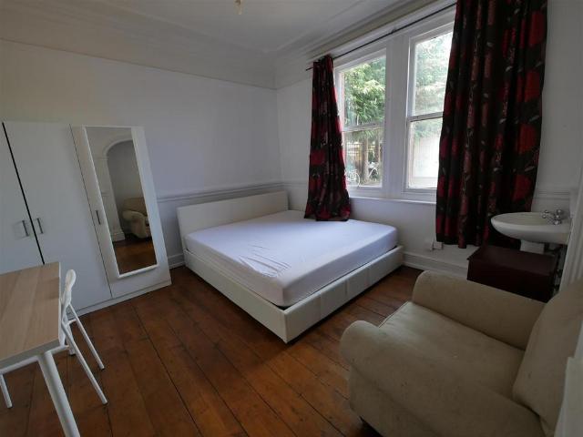 Dreamwood, Bournemouth, BH8 10 bed house share to rent £675 pcm £156 pw