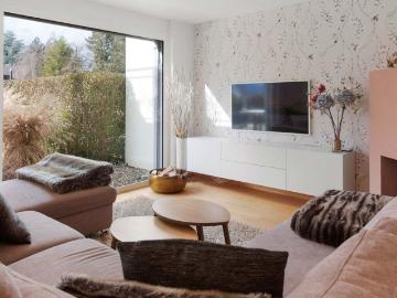 Dreamy family paradise in a quiet location in Uetikon am See – Freehold until June 2028