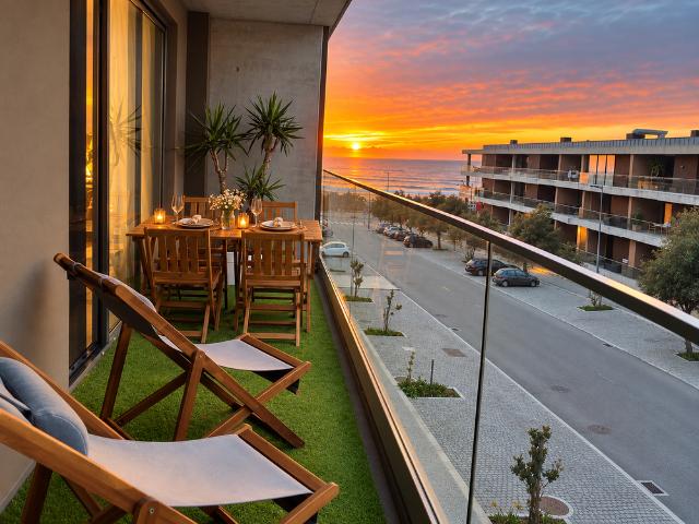 Dreamy Surf & Oceanfront Living in Canidelo