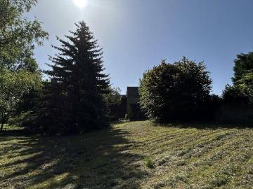 Drei bebaubare Grundstücke + Villa mit Garten in Perchtoldsdorf – einzeln oder gemeinsam erwerbbar