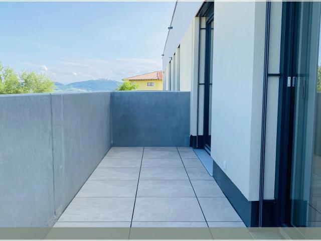 Drei Zimmer über den Weinbergen – Mietwohnung mit Ostbalkon in Krems