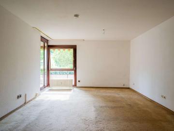 Drei Zimmer Wohnung mit Aufzug und Balkon in Wernau