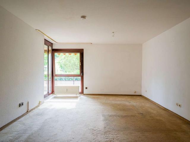 Drei Zimmer Wohnung mit Aufzug und Balkon in Wernau