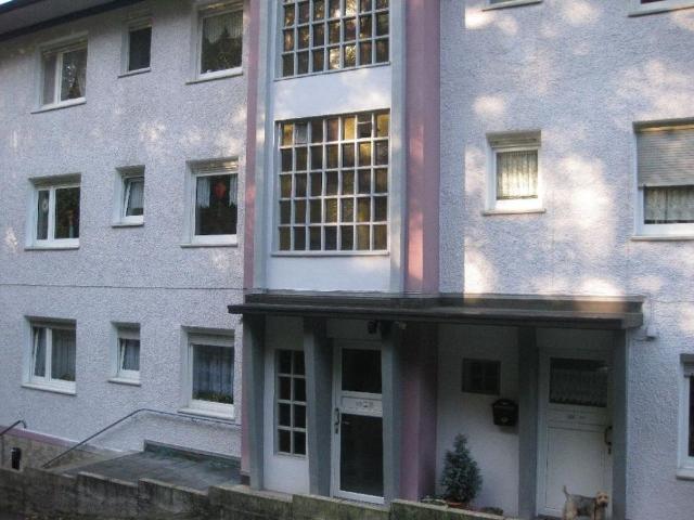 DREI ZIMMER WOHNUNG MIT BALKON ZWISCHEN LÜDENSCHEID UND ALTENA