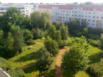 Drei Zimmer mit Südbalkon