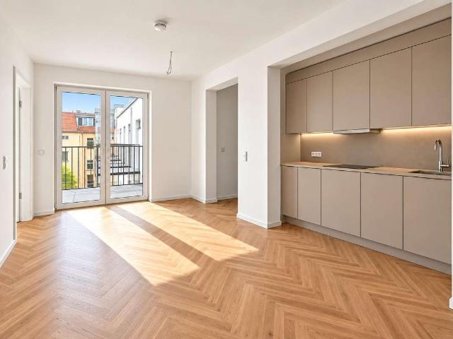 DREI ZIMMER NEUBAUWOHNUNG MIT BALKON im schönen Charlottenburg