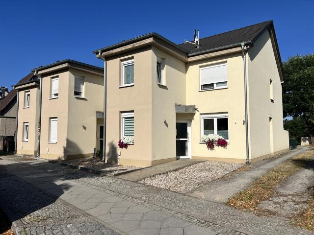 Dreifach investieren – attraktive Reihenhausanlage mit 3 Häusern, Baujahr 2016