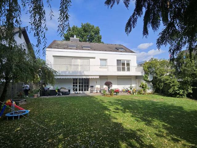 Dreifamilienhaus oder 3 einzelne Wohnungen Sie haben die Wahl