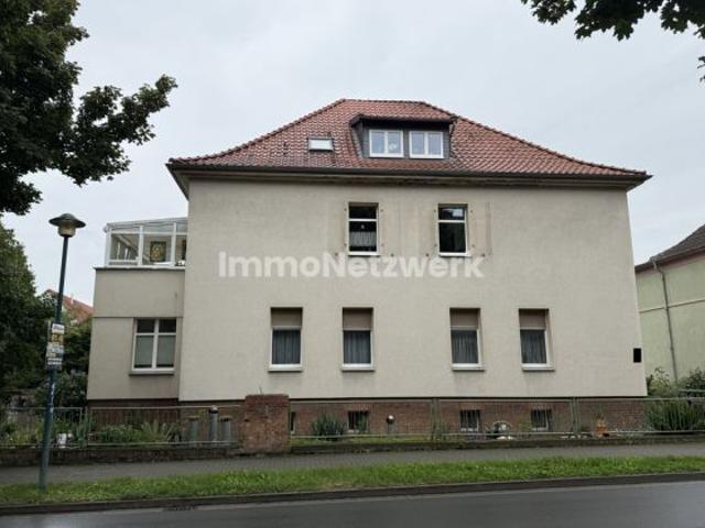 Dreifamilienhaus Oschersleben 9 Zimmer, 5,64% Rendite, vollvermietet
