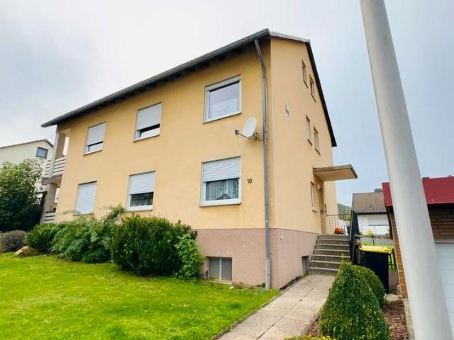 Dreifamilienhaus in Zierenberg