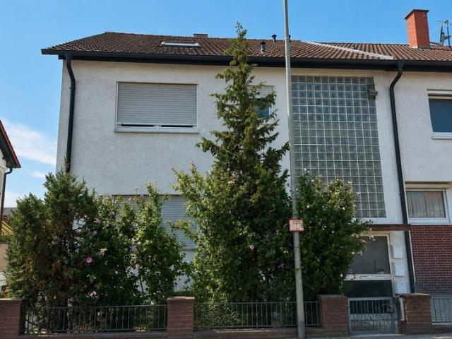 Dreifamilienhaus provisionsfrei in Mutterstadt ruhige Lage
