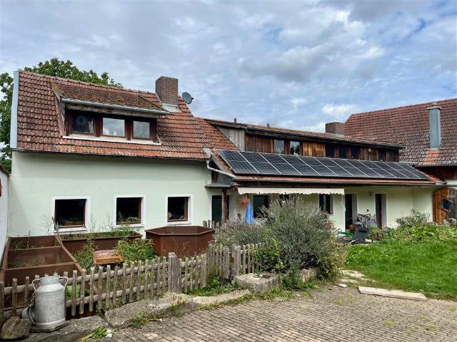 Dreiseithof für Visionäre – Platz für Ideen, Natur & Lebensqualität