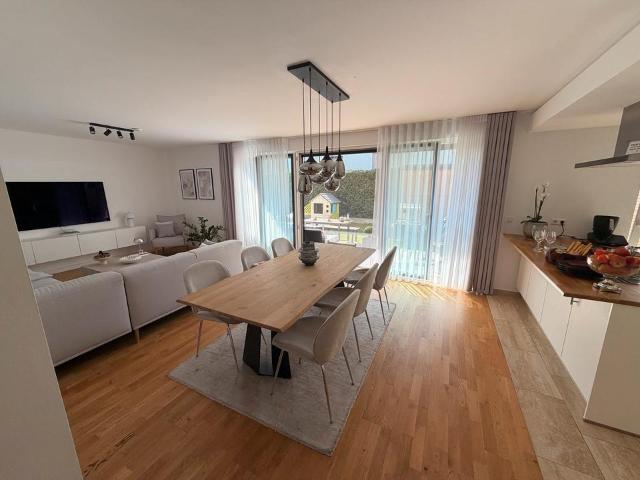 Dreizimmer Wohnung
