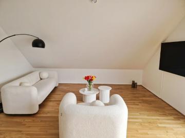 Dreizimmerwohnung mit Küche und Stellplatz in Mainz Laubenheim