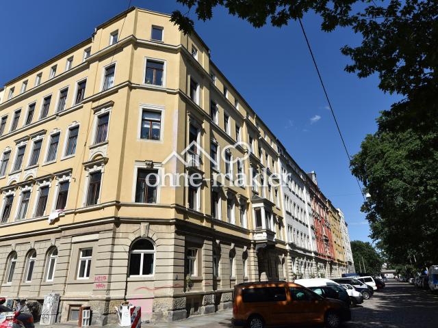 Dresden Neustadt ruhige Lage: 2 Raum Whg Dielenfußboden CO 2.OG Mi li E11