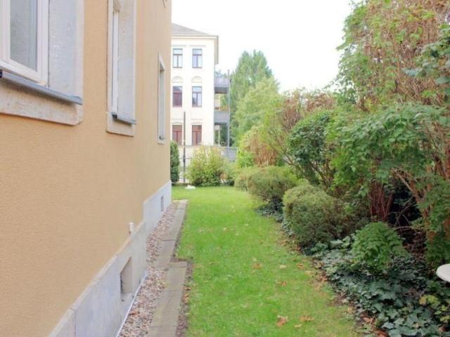 Dresden – Neuwertige Wohnung mit EBK