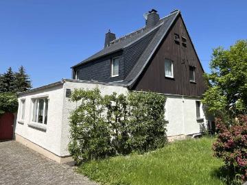 Dresden Omsewitz: DHH mit Ausbaureserve