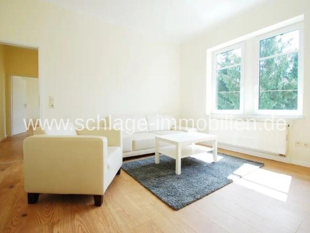 DRESDEN KLEINZSCHACHWITZ*: gemütliche 2 Zimmer mit EBK, Teilmöblierung und Abstellraum!