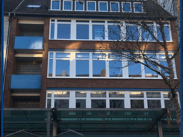 Drittbezug nach Umbau in Stadtmitte mit Westbalkon