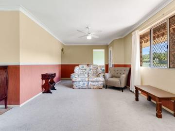 Drive through access Ormeau Family Home on a Huge Block!