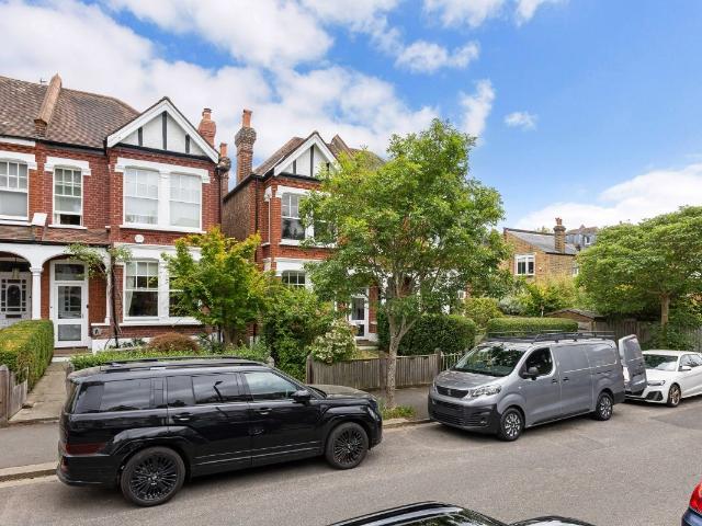 Druce Road, London SE21, 4 bed semi detached house to rent, £7,000 pcm | PrimeLocation