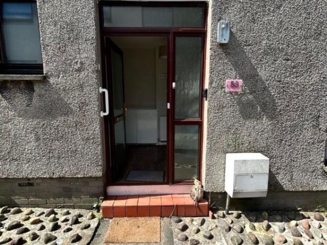 Drumacre Road, Bo'ness EH51, 2 bed terraced house to rent, £995 pcm | PrimeLocation