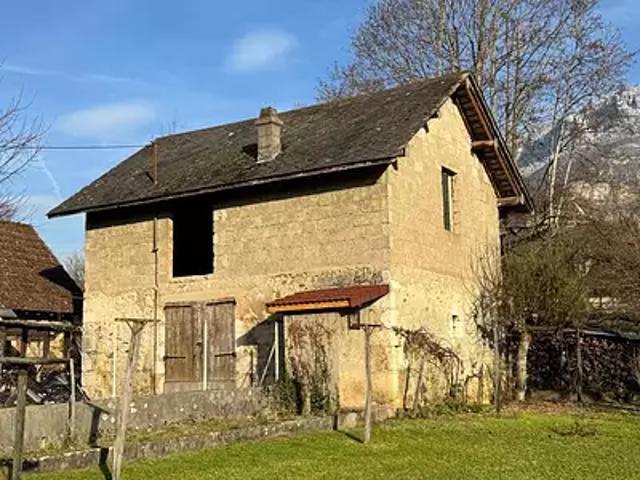 Drumettaz Clarafond 73420 Achat / Vente maison 2 pièces t2 parking