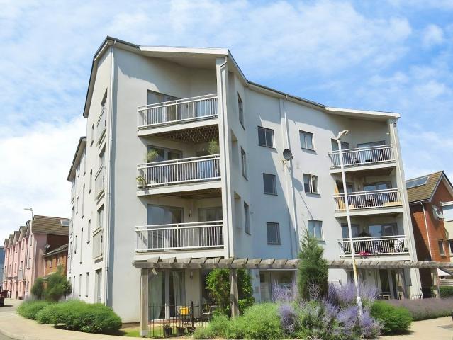 Drummond Grove, Willesborough, Ashford TN24, 2 bed flat to rent, £1,150 pcm | PrimeLocation