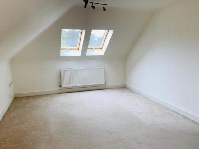 Drummond Road, Bournemouth BH1, 2 bed flat to rent, £1,025 pcm | PrimeLocation