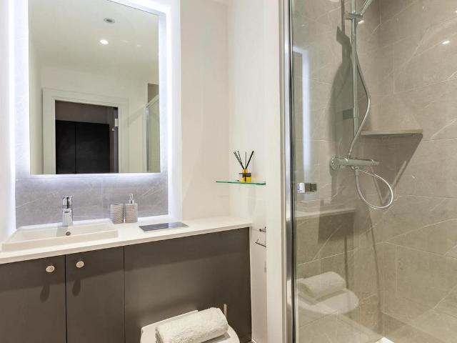 Drury Lane, London WC2B Studio to rent £3,059 pcm £706 pw