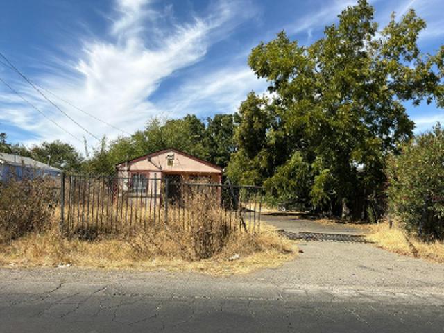 Dry Creek Rd