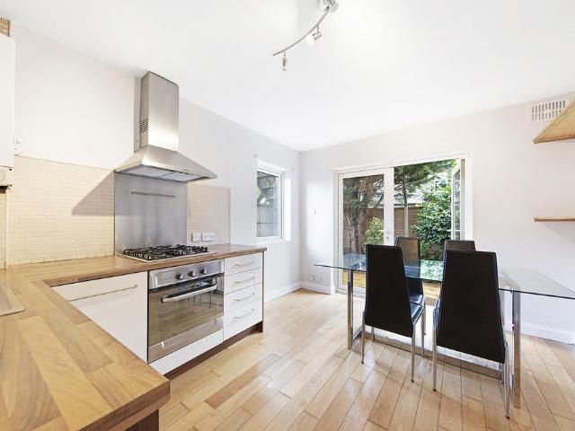 Dryden Road, SW19 1 bed flat to rent £1,850 pcm £427 pw
