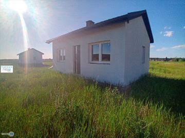 Dwa nowe domki letniskowe w Bałtowie, inwestycja 4706 m²