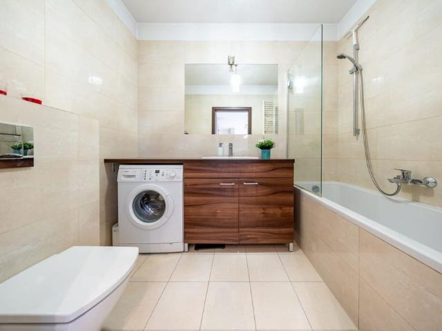 Dwupokojowe centrum balkon Garbary 43.65 m²